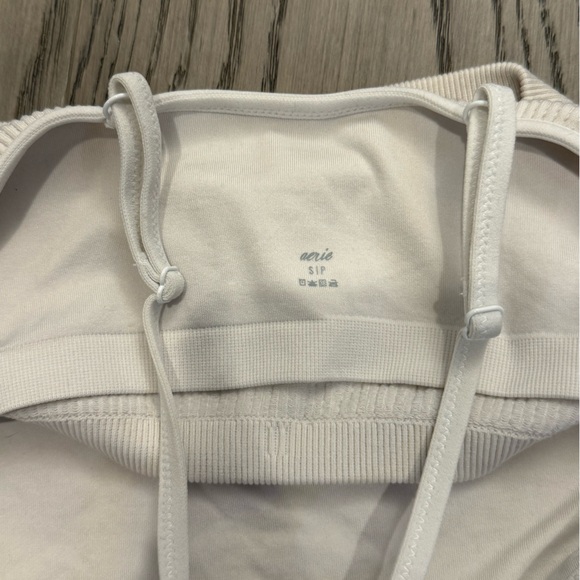 Aerie off white rubber seamless one shoulder‎ bralette - Picture 4 of 5